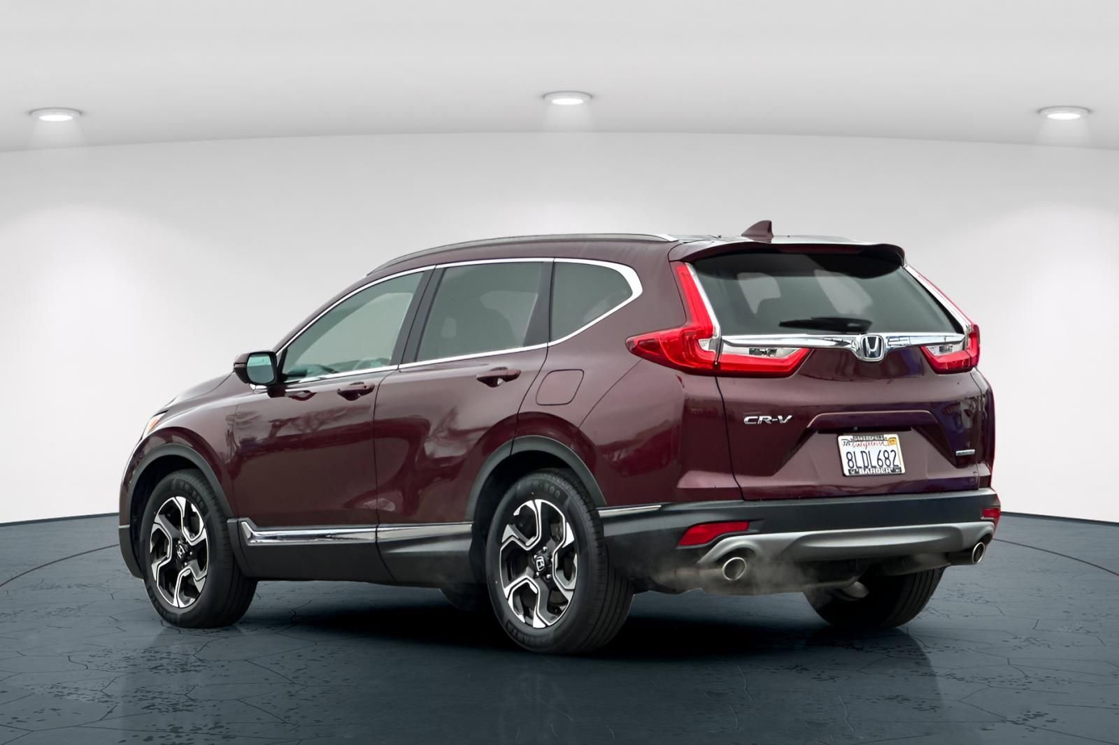 Used 2019 Honda CR-V Touring image 4