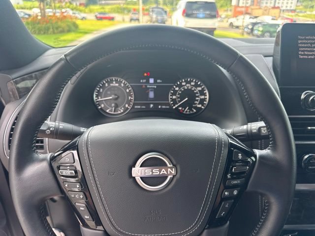 Used 2024 Nissan Armada Platinum w/ Captain's Chairs Package RWD image 24