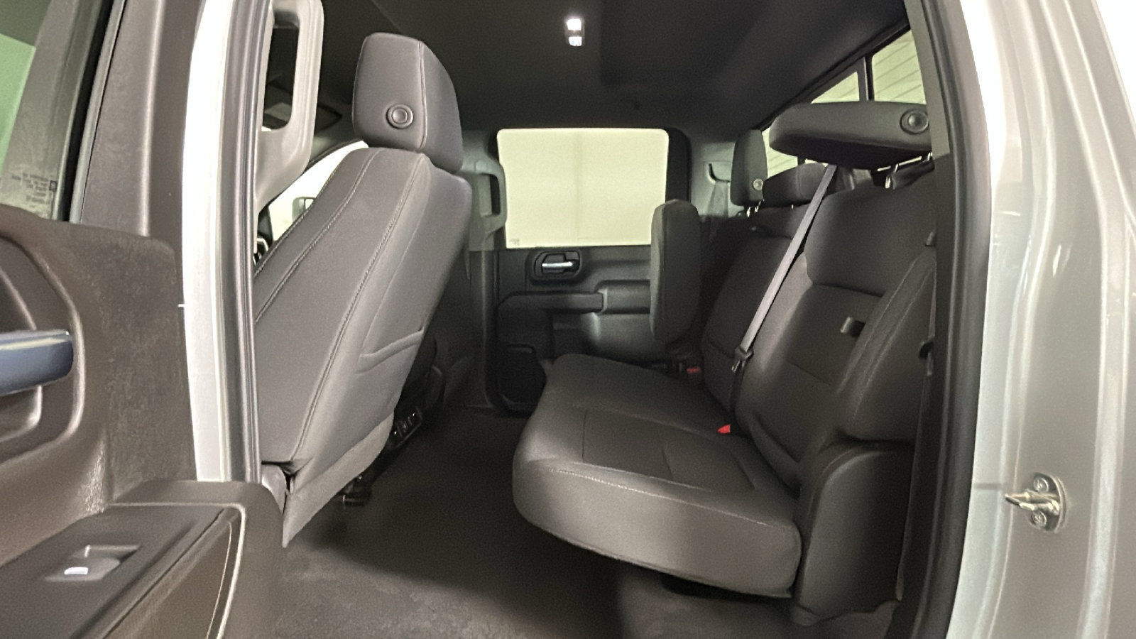 Used 2021 Chevrolet Silverado 2500 LT w/ Convenience Package AWD/4WD image 31