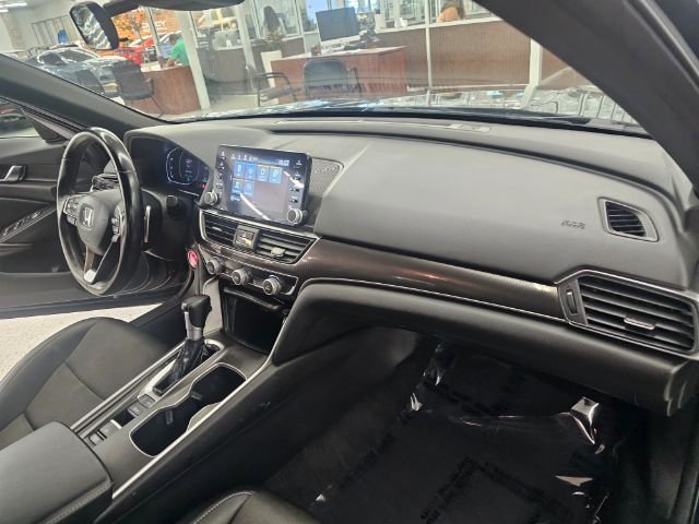Used 2022 Honda Accord Sport image 13