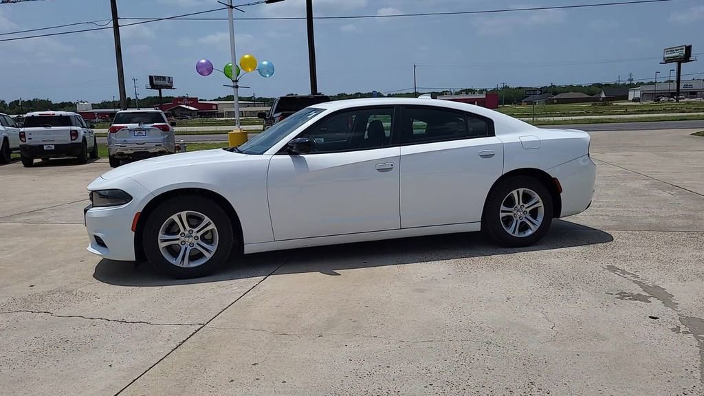Used 2023 Dodge Charger SXT RWD image 4