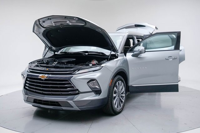 Used 2023 Chevrolet Blazer Premier w/ Driver Confidence II Package image 18