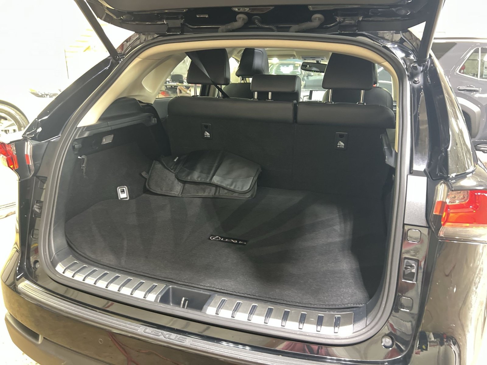 Used 2016 Lexus NX 200t FWD w/ Premium Package image 26