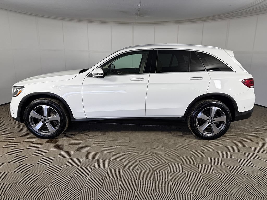 Used 2022 Mercedes-Benz GLC 300 4MATIC image 12