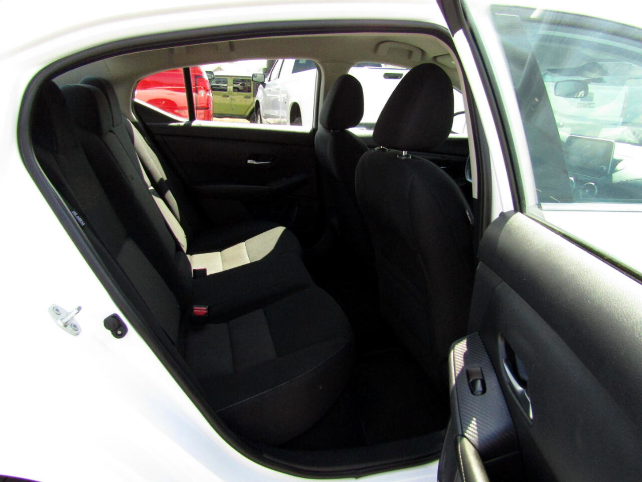 Used 2022 Nissan Sentra SV image 22