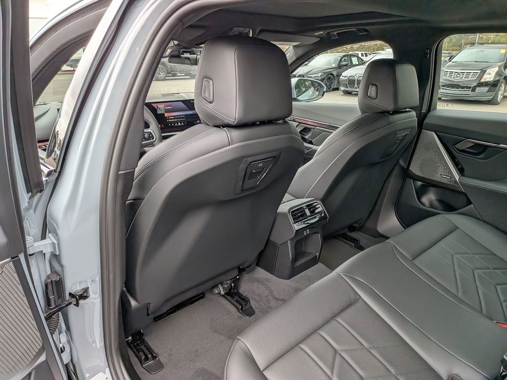 New 2027 BMW i5 eDrive40 w/ M Sport Package RWD image 32