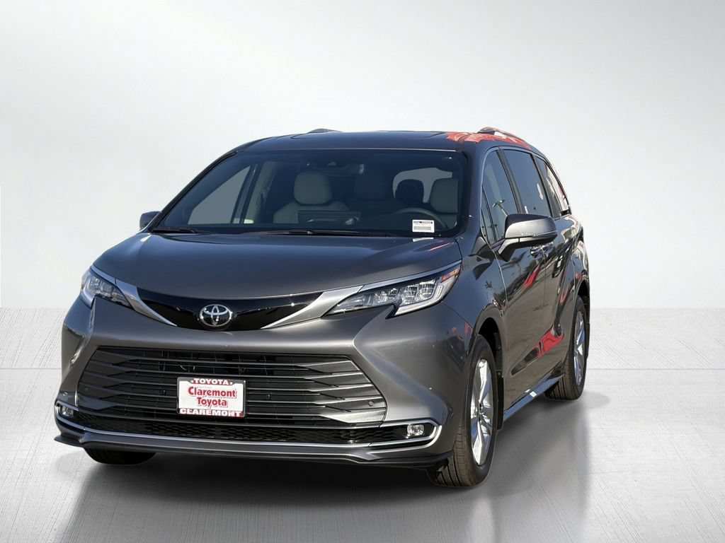 Certified 2026 Toyota Sienna Limited FWD image 13