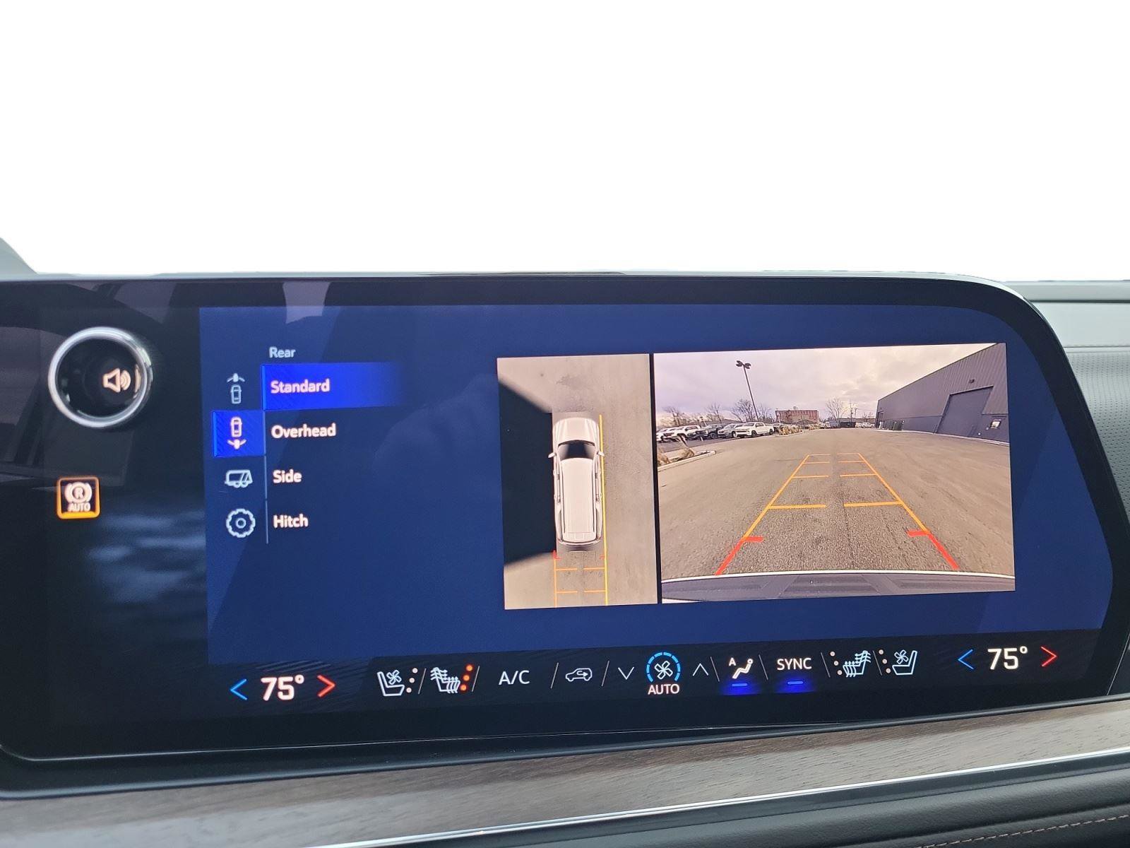 New 2026 Chevrolet Suburban High Country image 19