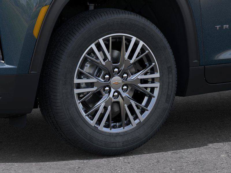 New 2026 Chevrolet Traverse LT w/ Driver Confidence Package FWD image 9