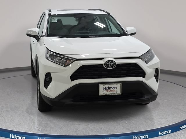 Certified 2020 Toyota RAV4 XLE Premium AWD/4WD image 2