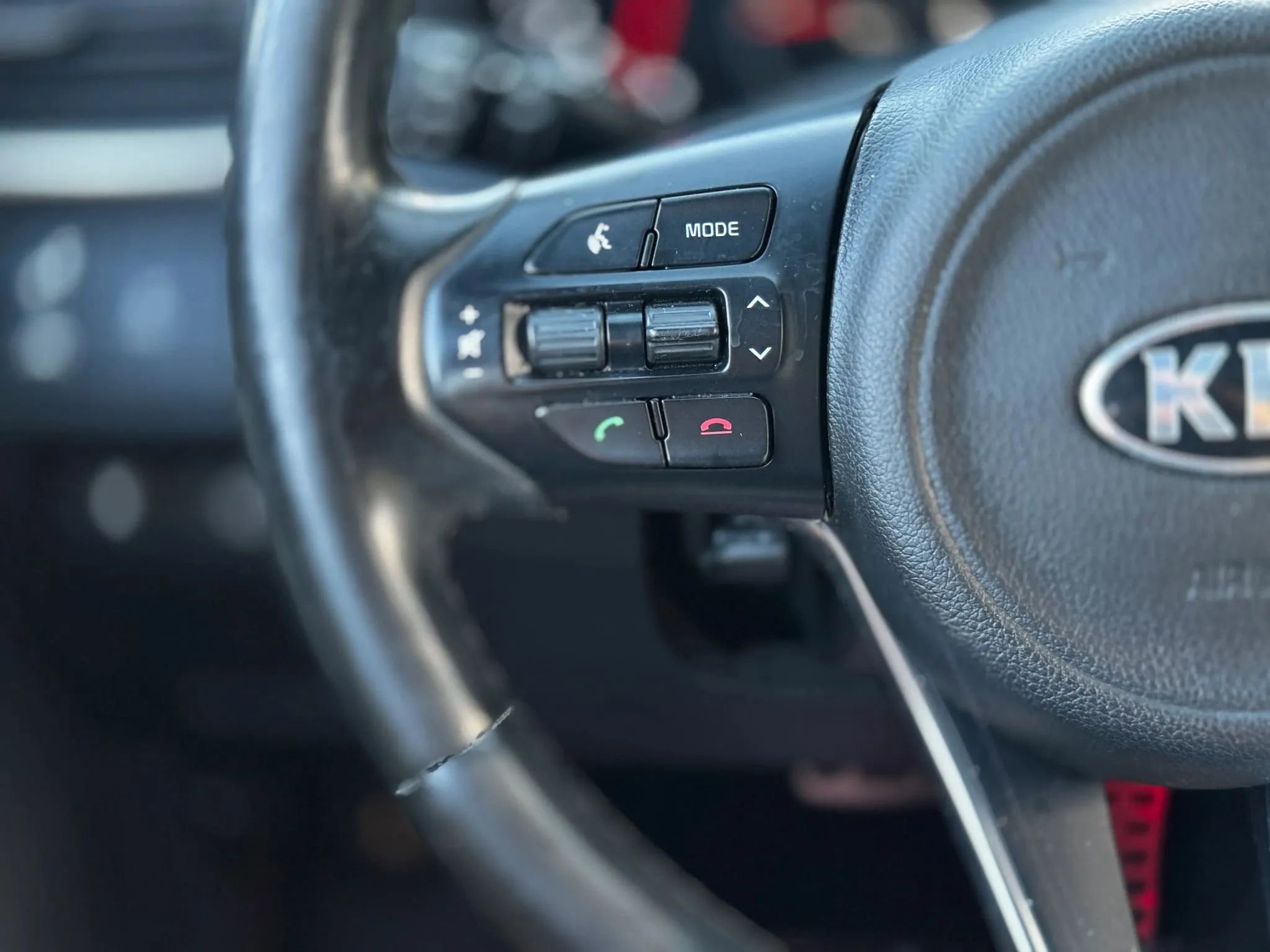 Used 2018 Kia Sorento SX image 25