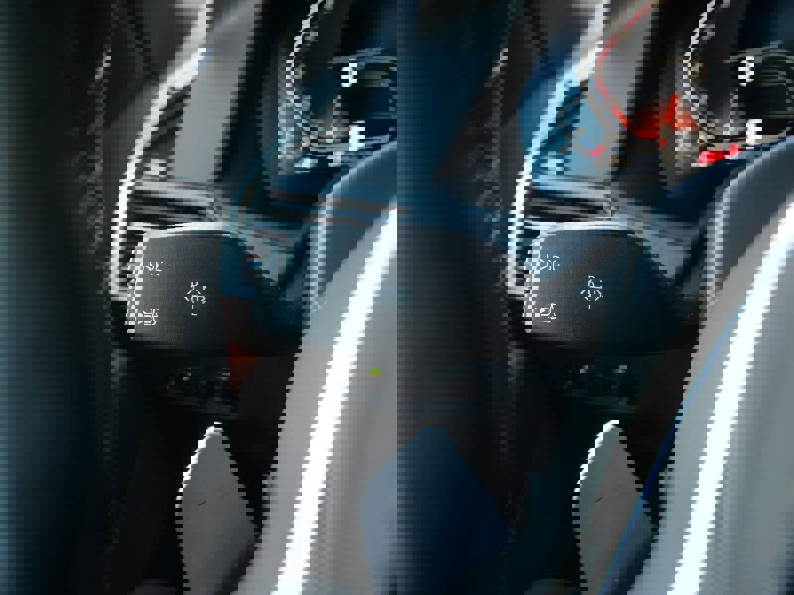 Used 2022 BMW X5 xDrive40i w/ M Sport Package image 23