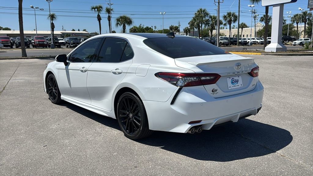 Used 2022 Toyota Camry XSE w/ Navigation Package FWD image 4