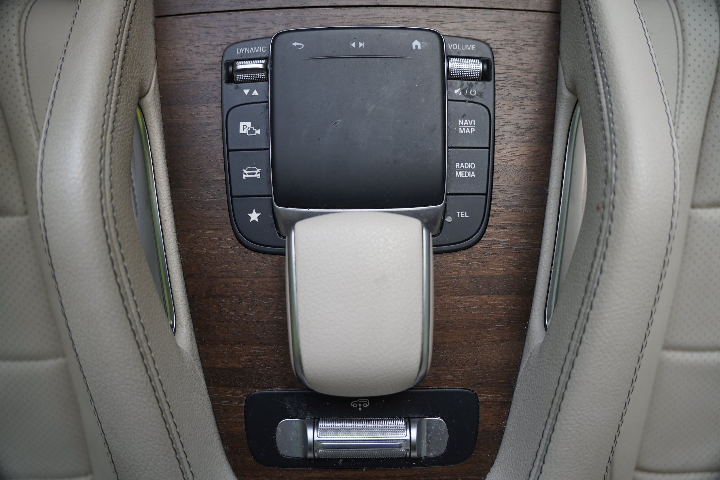 Used 2021 Mercedes-Benz GLS 450 4MATIC image 34