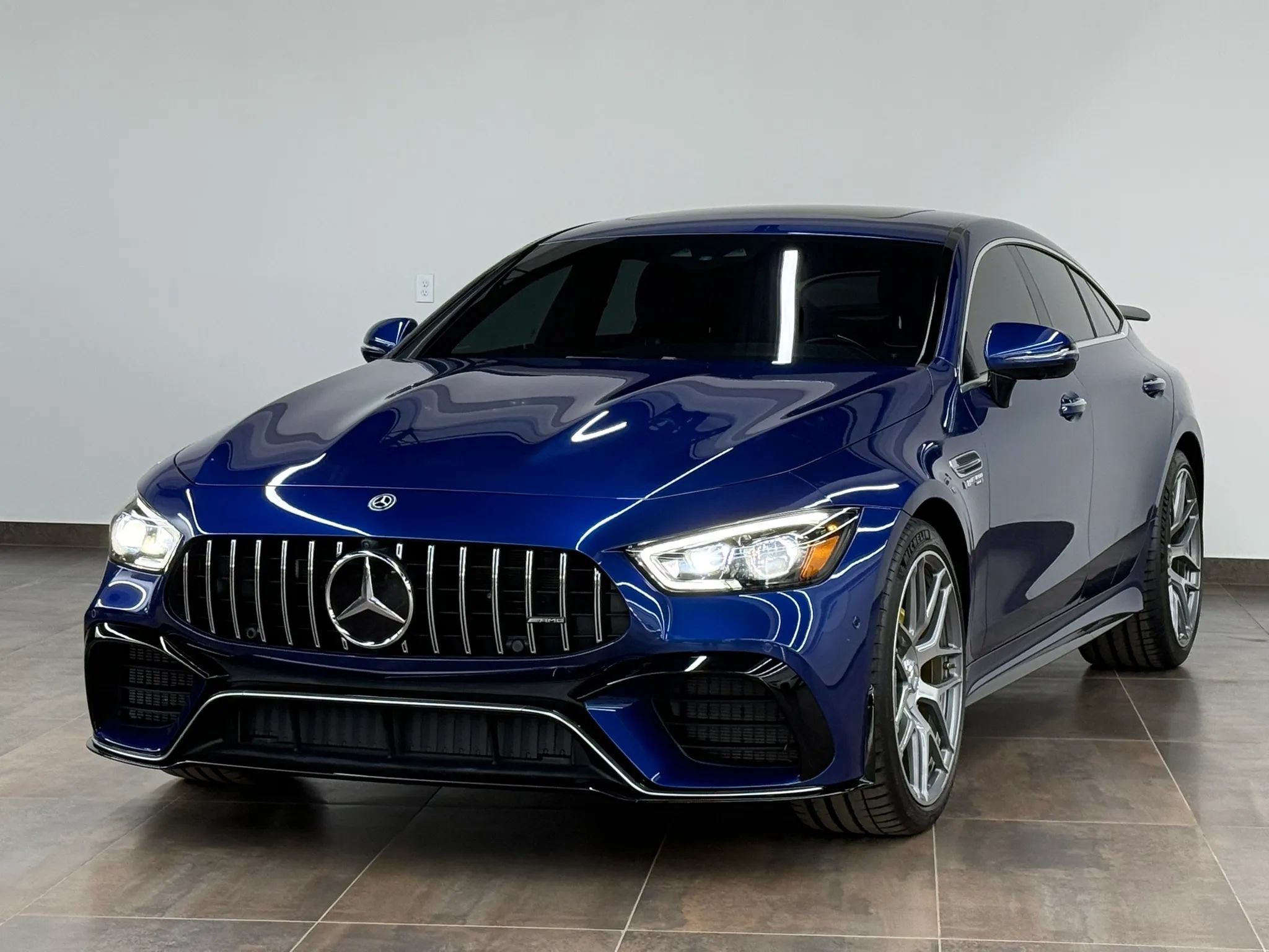 Used 2019 Mercedes-Benz AMG GT 63 S image 1