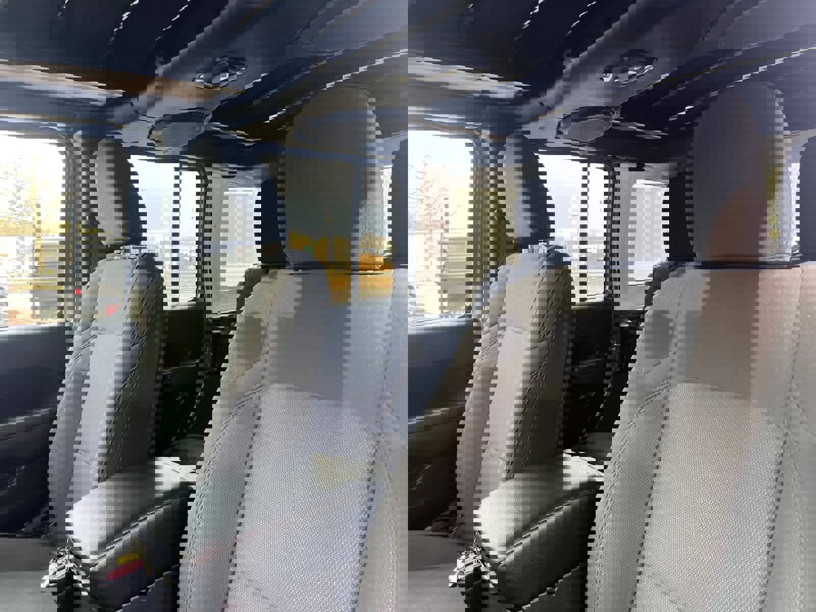 Used 2022 Jeep Wrangler Unlimited Willys image 13