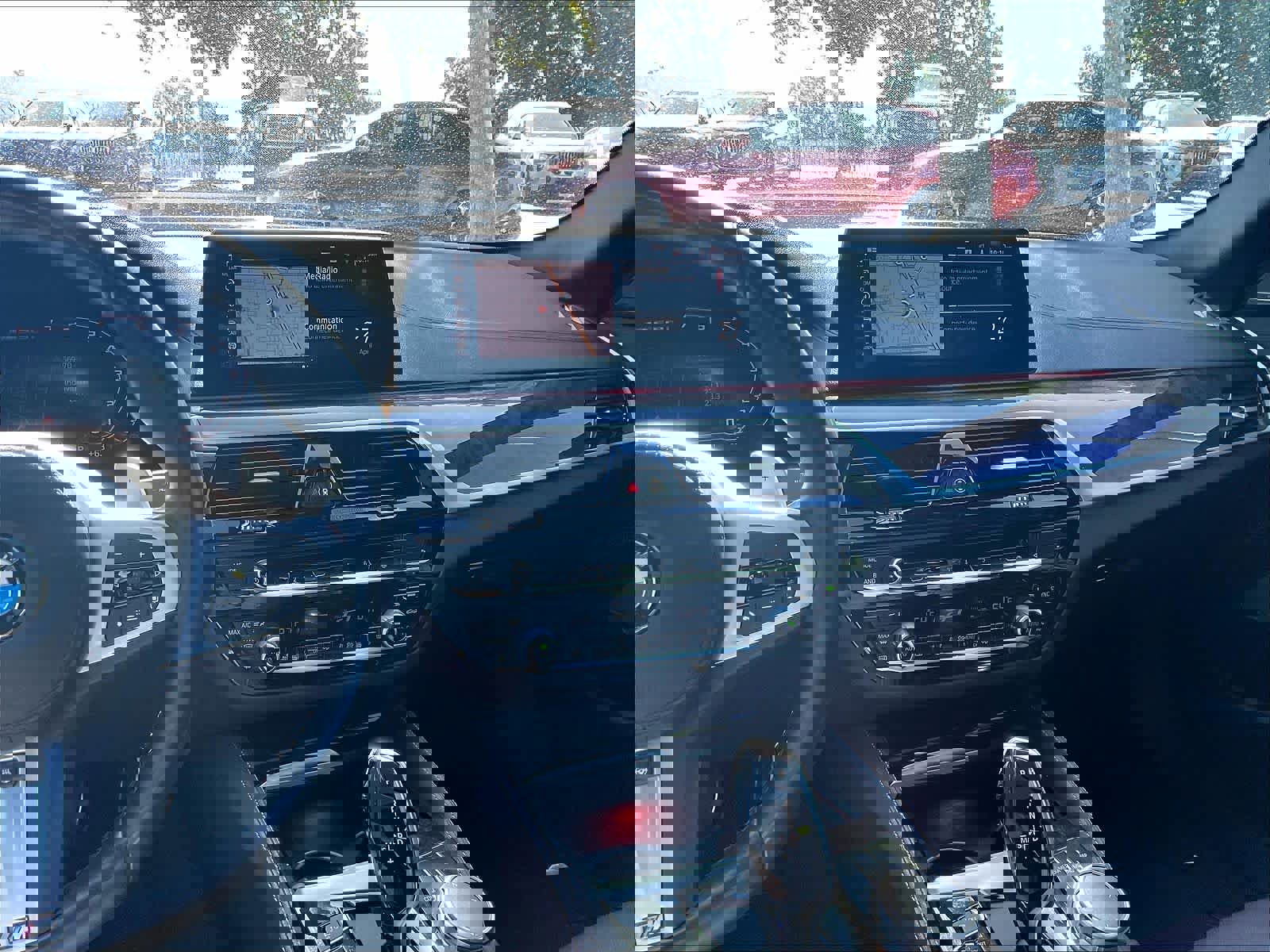 Used 2020 BMW M550i xDrive AWD/4WD image 8