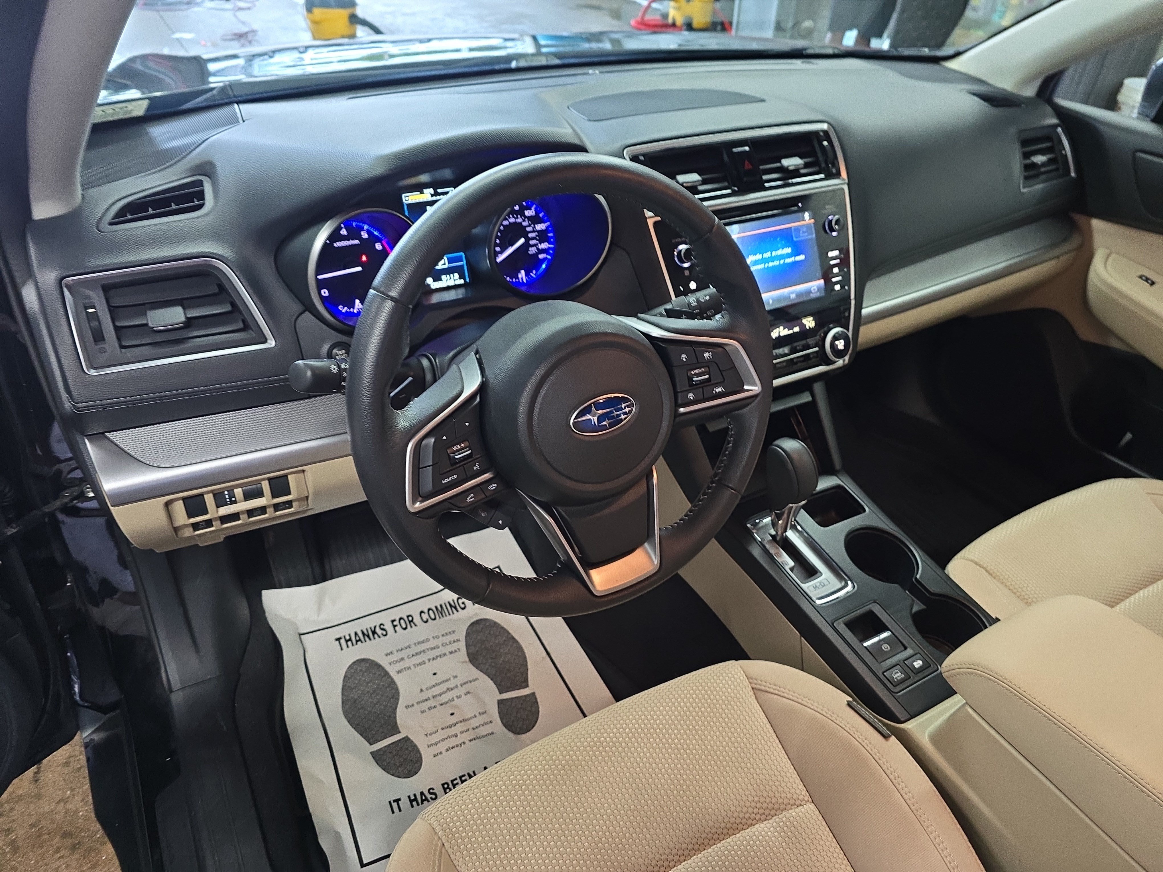 Used 2019 Subaru Outback 2.5i Premium AWD/4WD image 16