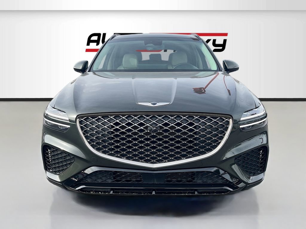 Used 2025 Genesis GV70 3.5T Sport w/ Sport Advanced Package image 2