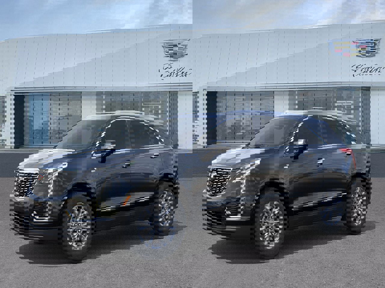 New 2025 Cadillac XT5 Luxury image 2
