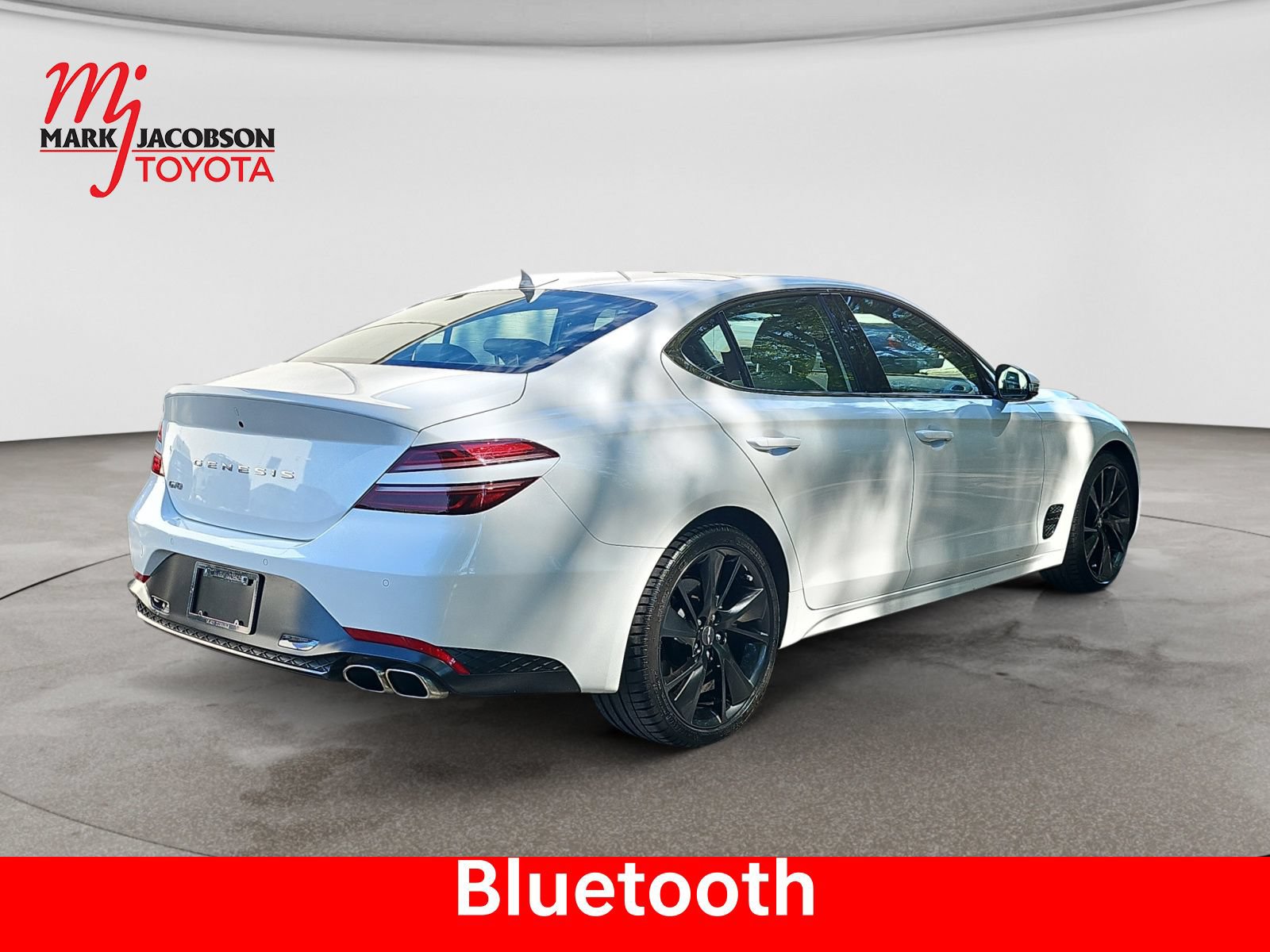 Used 2023 Genesis G70 2.0T w/ Sport Prestige Package RWD image 10