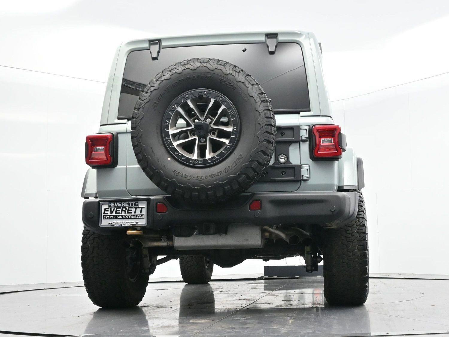 Used 2024 Jeep Wrangler Unlimited Rubicon 392 image 51