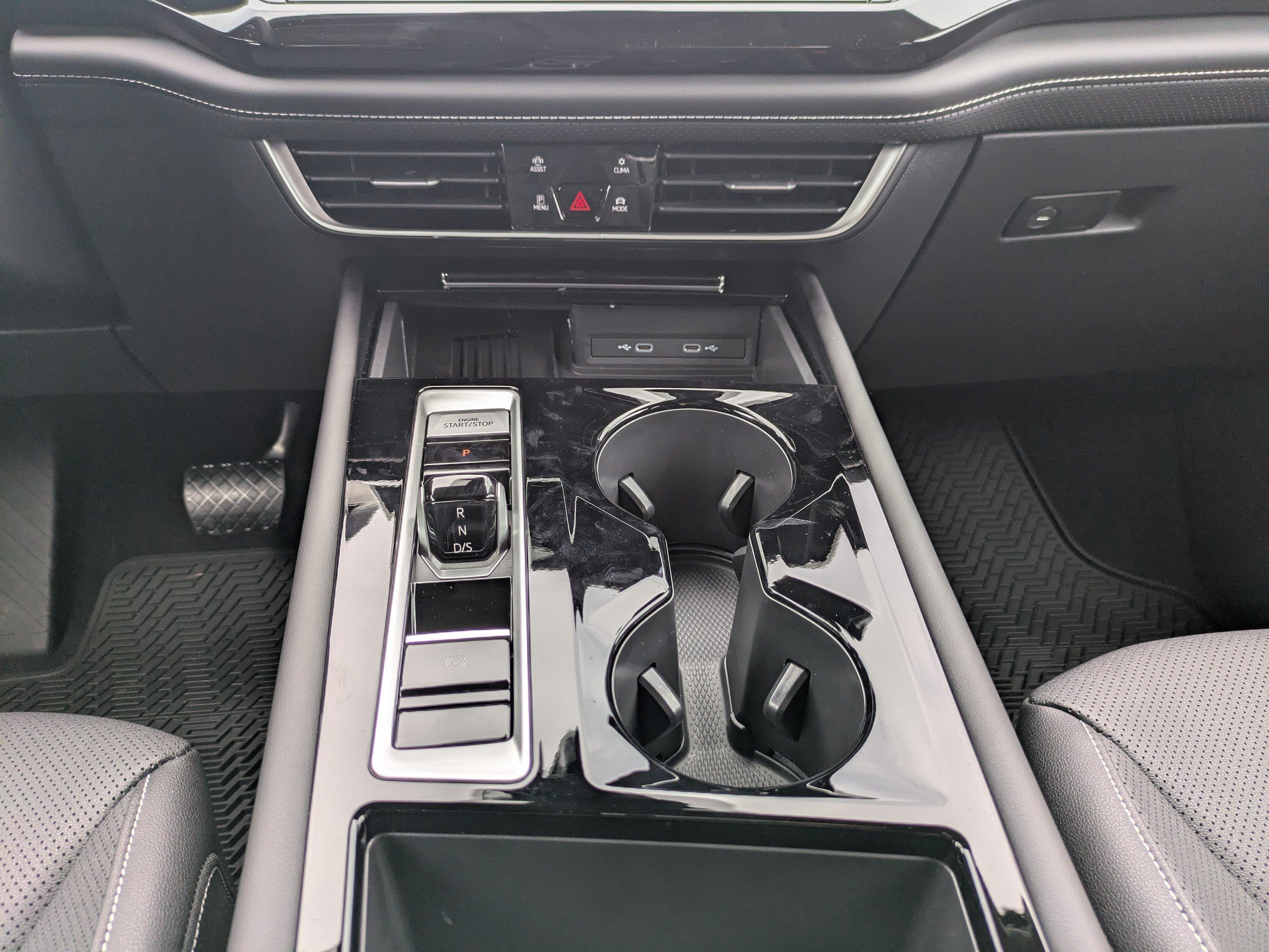 New 2026 Volkswagen Atlas SE AWD/4WD image 21