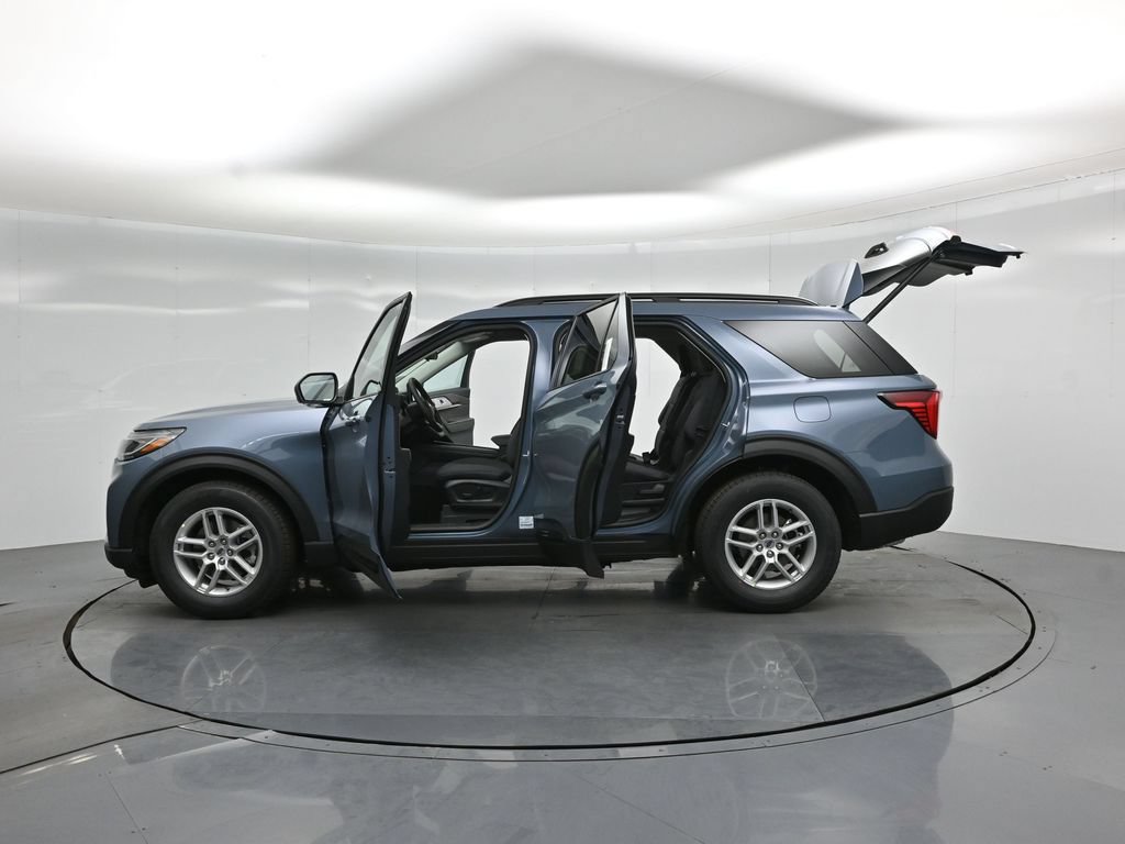 New 2026 Ford Explorer Active RWD image 33
