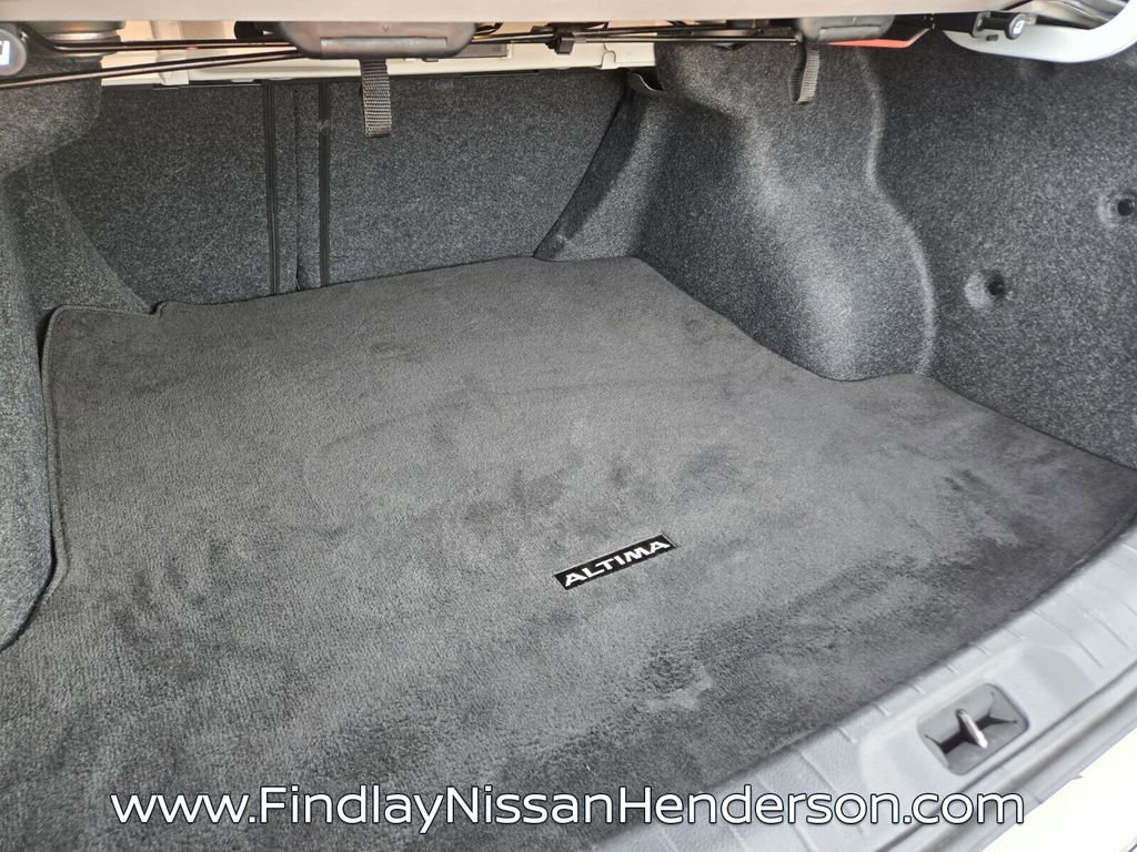 Used 2021 Nissan Altima 2.5 SR w/ SR Premium Package image 15