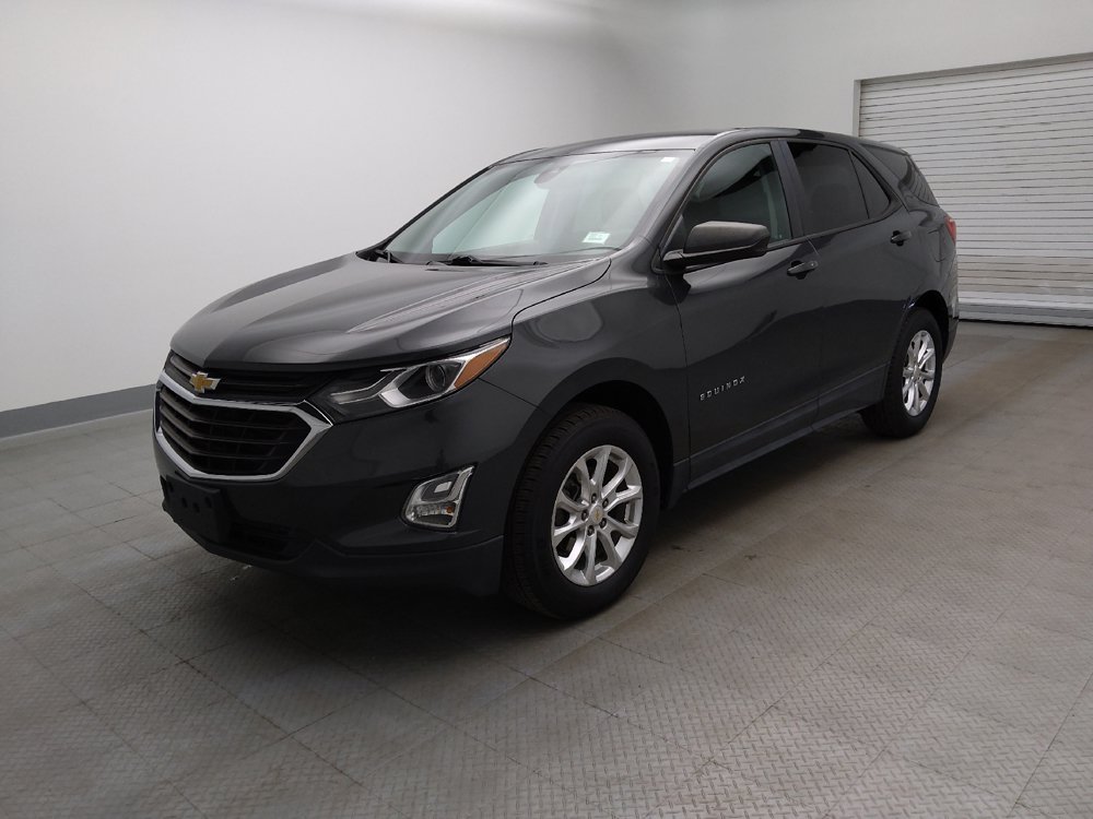 Used 2020 Chevrolet Equinox LS w/ LPO, Cargo Package AWD/4WD image 2