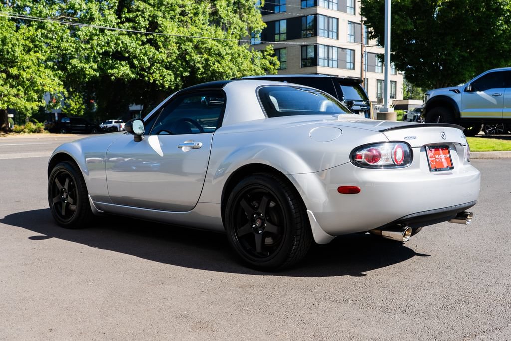 Used 2007 MAZDA MX-5 Miata Touring RWD image 4