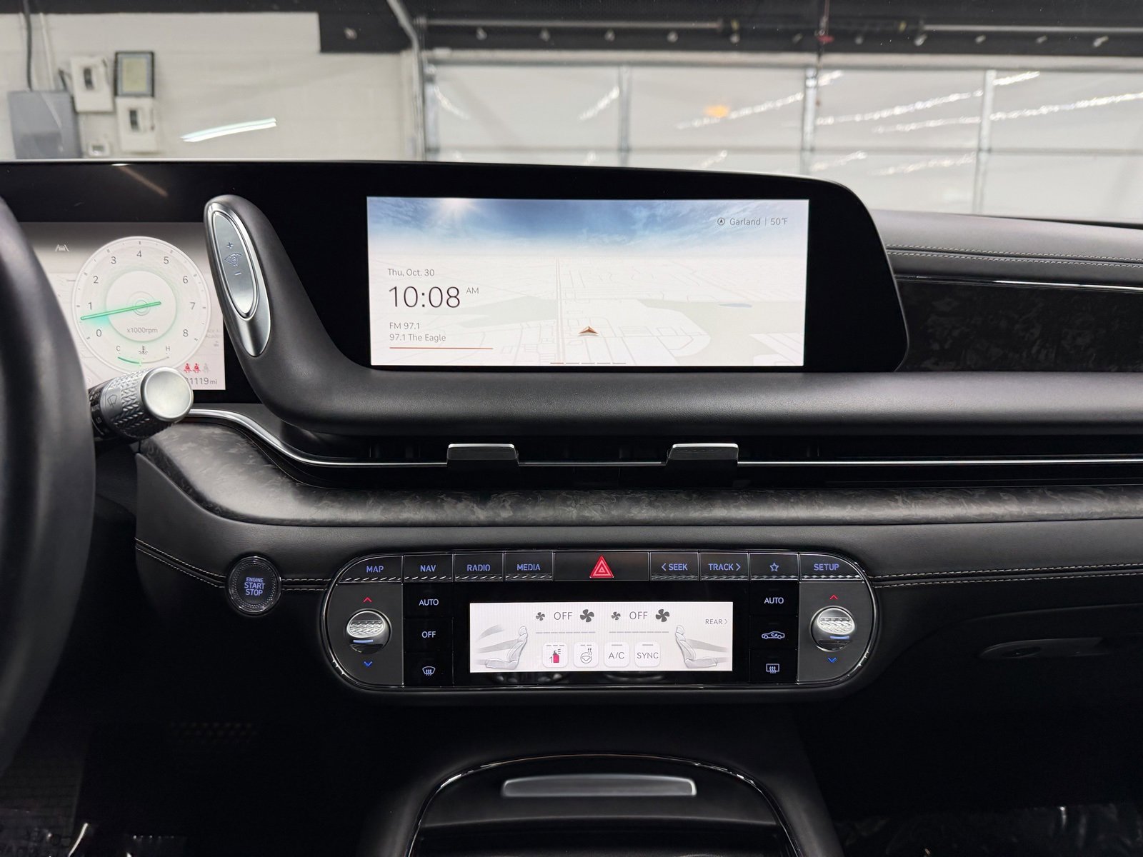 Used 2023 Genesis G90 3.5T image 15