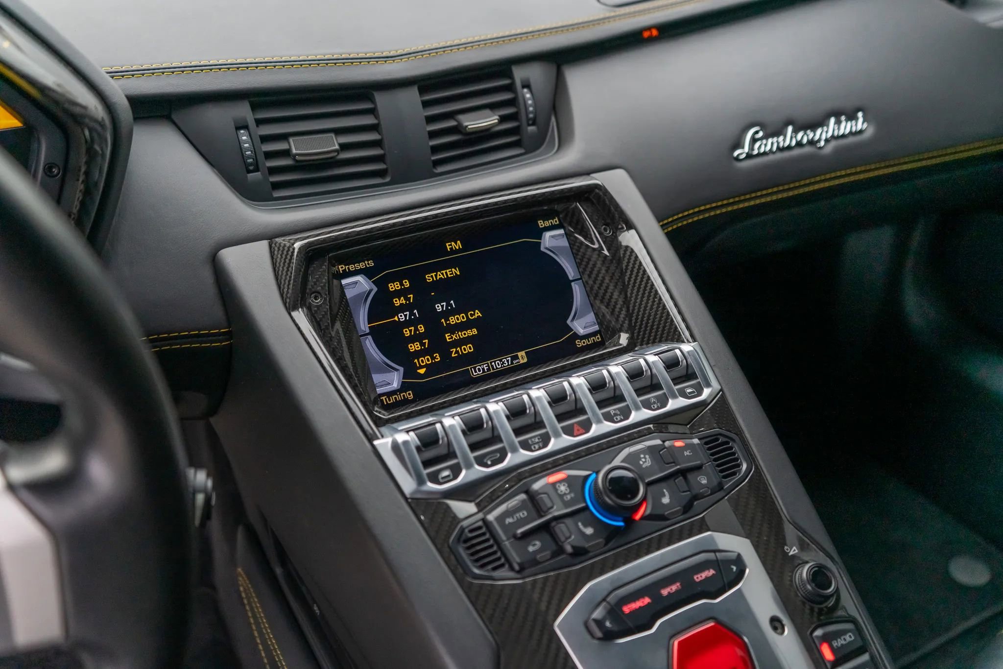 Used 2017 Lamborghini Aventador LP 700-4 image 56