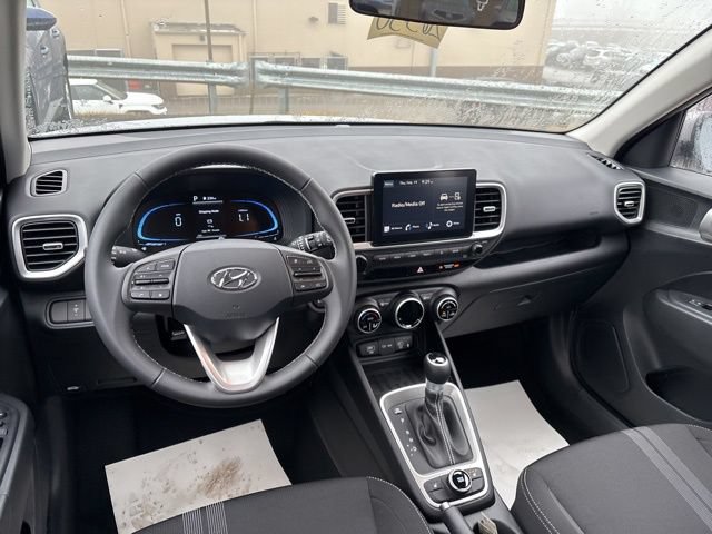 New 2026 Hyundai Venue SEL FWD image 6
