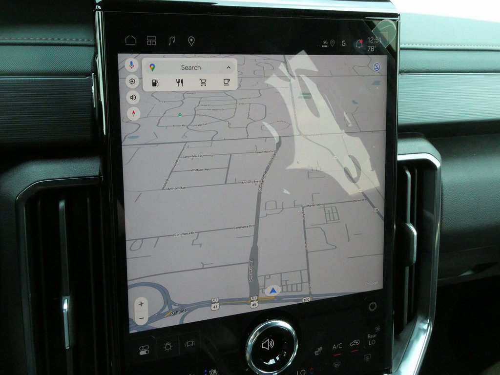 New 2025 GMC Acadia AT4 w/ Luxury Package image 8