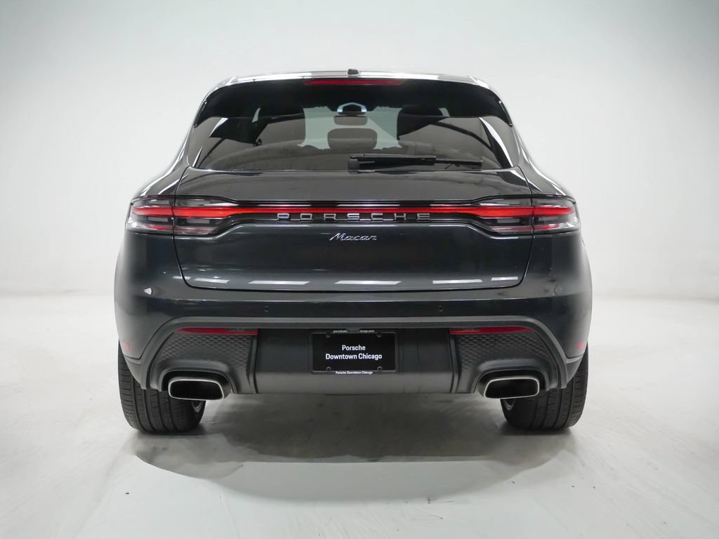 Certified 2026 Porsche Macan AWD/4WD image 11