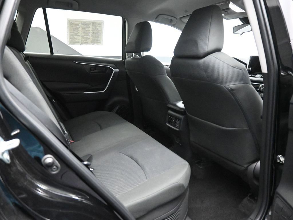 Used 2025 Toyota RAV4 LE image 22