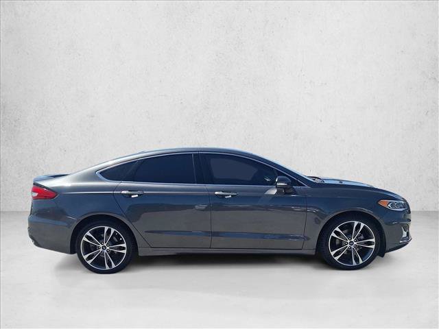 Used 2019 Ford Fusion Titanium AWD/4WD image 4