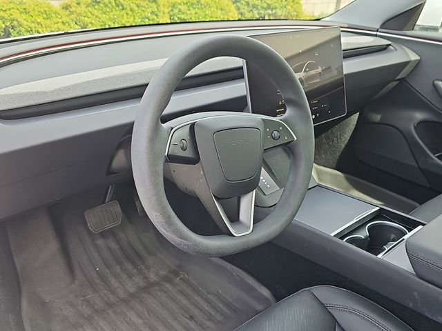 Used 2025 Tesla Model 3 Long Range image 17