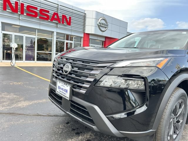 New 2026 Nissan Rogue SV AWD/4WD image 15