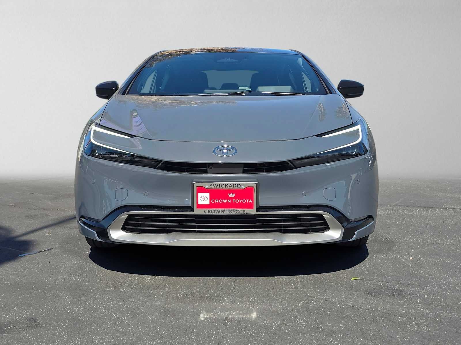 New 2027 Toyota Prius Plug-In Hybrid w/ Limited Premium Package FWD image 8