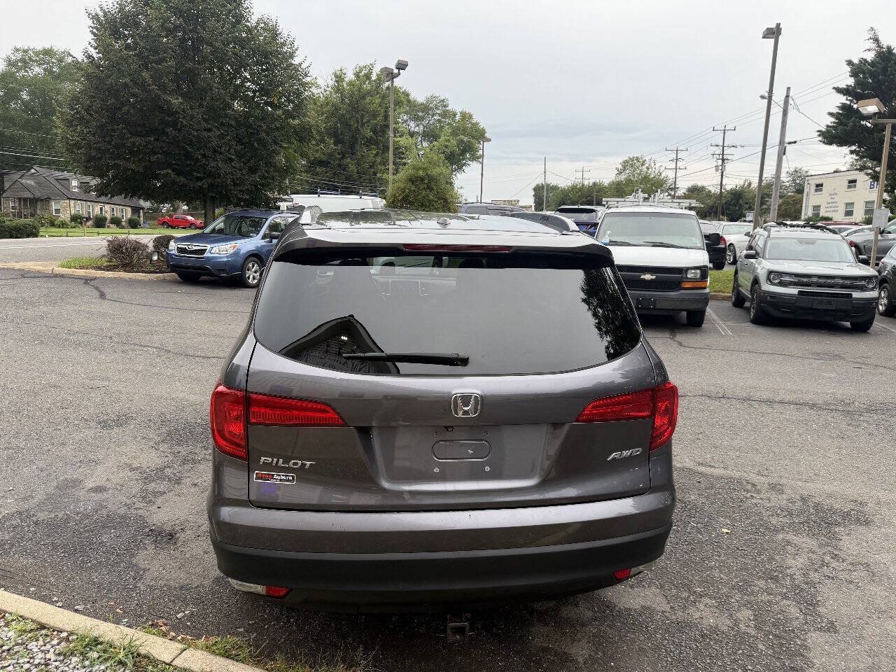 Used 2017 Honda Pilot EX-L image 7