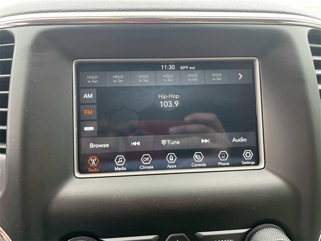 Used 2021 Jeep Grand Cherokee Laredo image 14