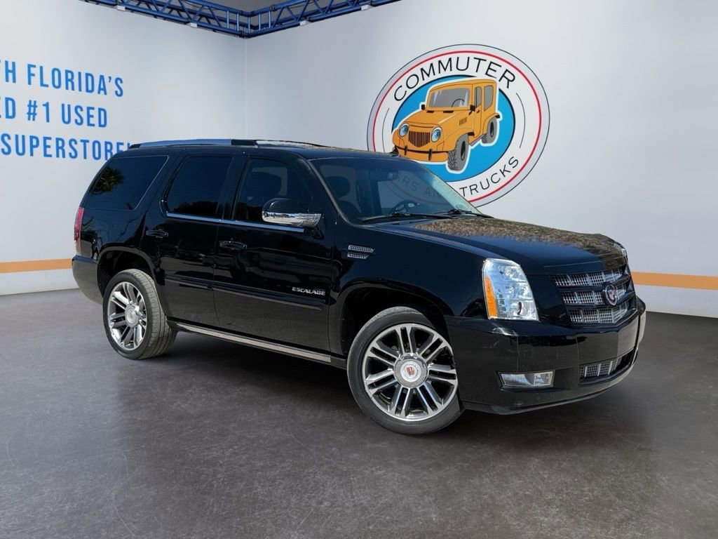 Used 2013 Cadillac Escalade Premium image 7
