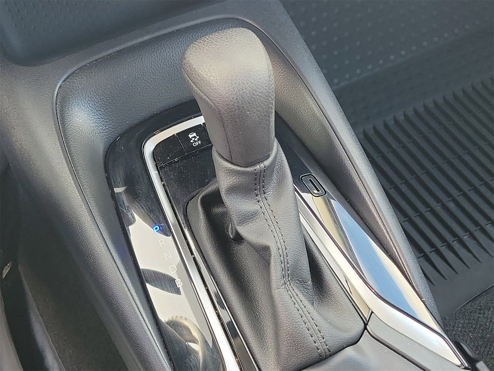 Certified 2023 Toyota Corolla LE image 30