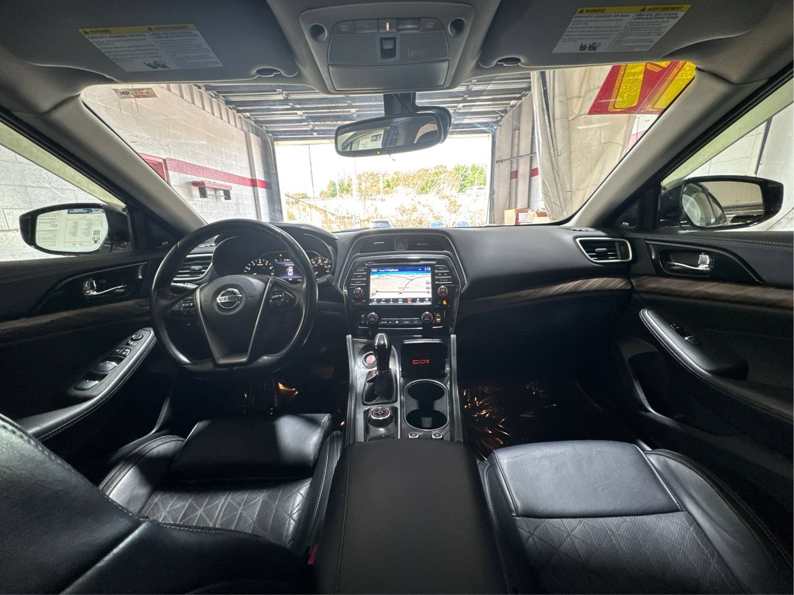Used 2017 Nissan Maxima Platinum FWD image 27