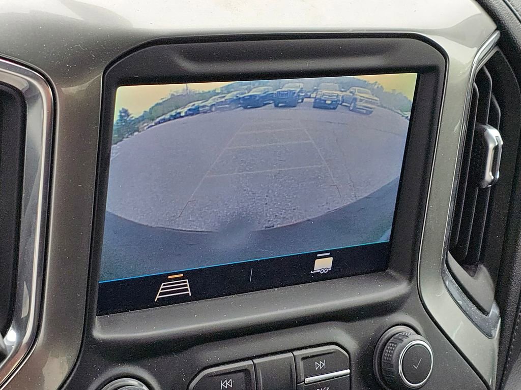 Used 2021 Chevrolet Silverado 1500 LT AWD/4WD image 9