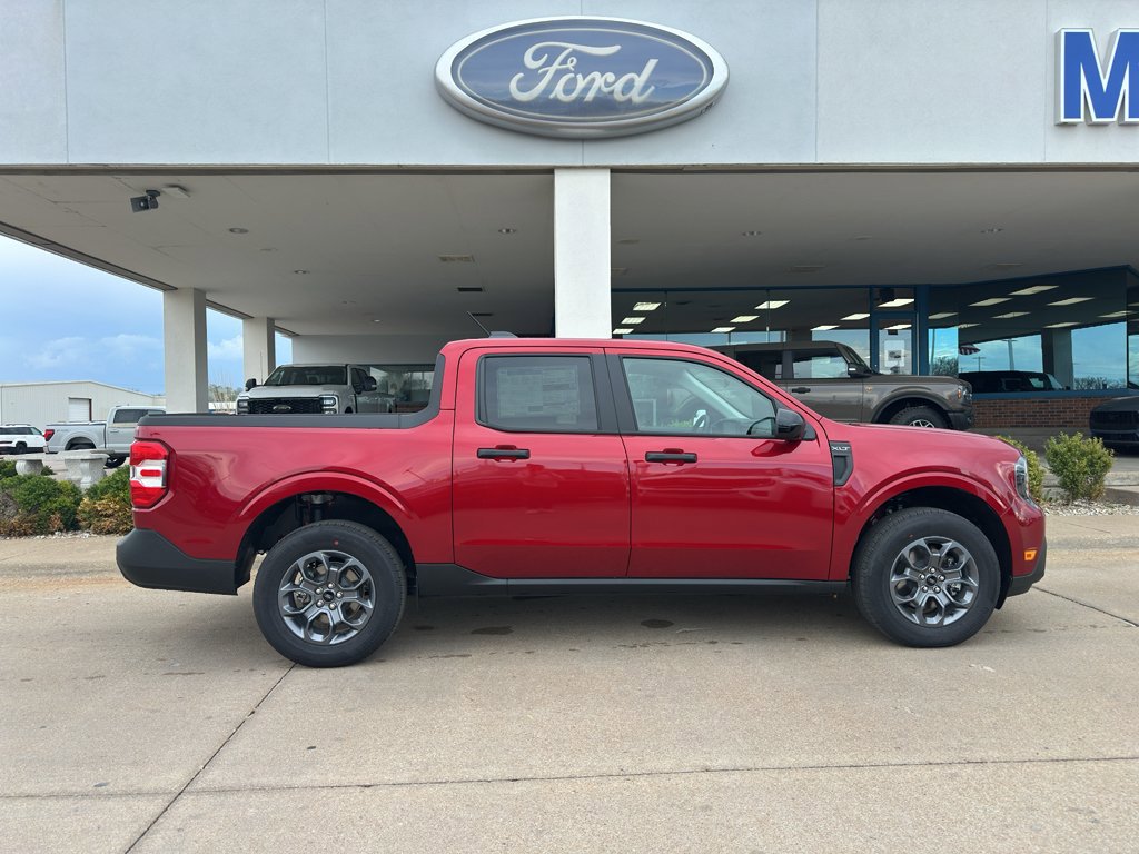 New 2025 Ford Maverick XLT w/ XLT Luxury Package image 7