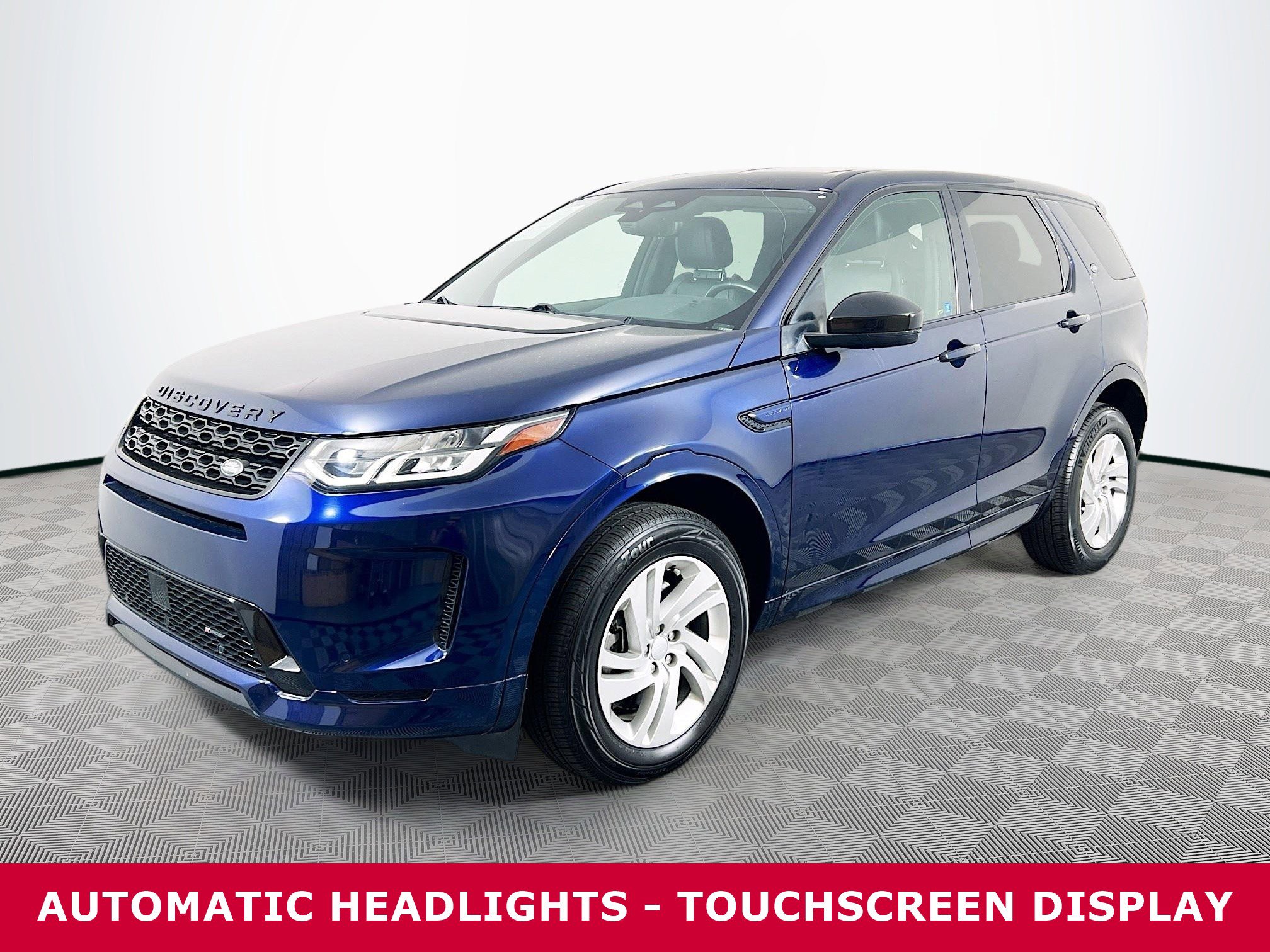 Used 2022 Land Rover Discovery Sport S R-Dynamic image 2