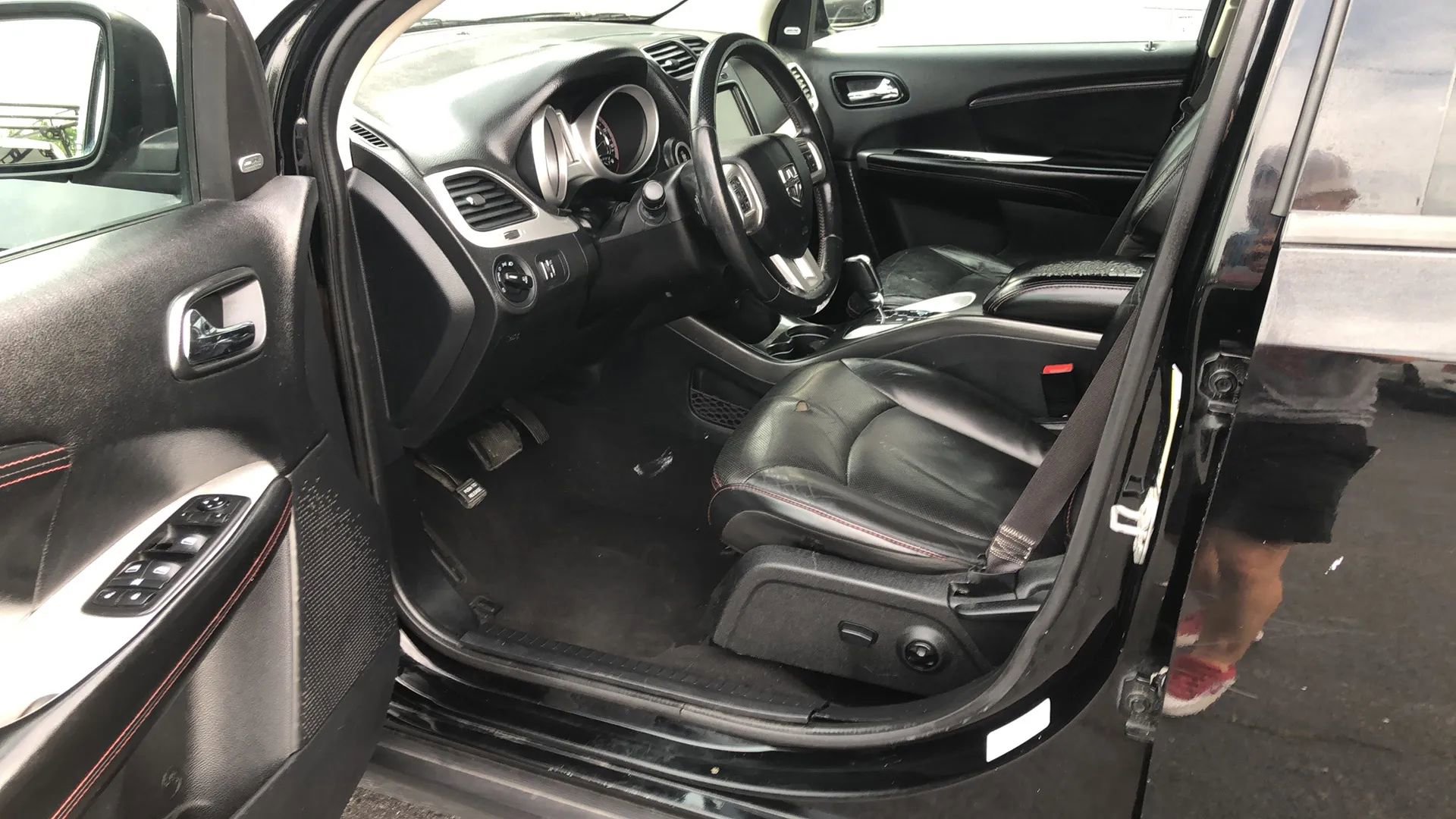 Used 2015 Dodge Journey R/T image 10